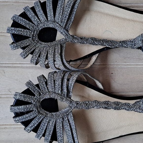 G.C Metallic Silver Sparkle Glam Retro Vintage Inspired Ankle Strap T-Strap Flat - Picture 2 of 11